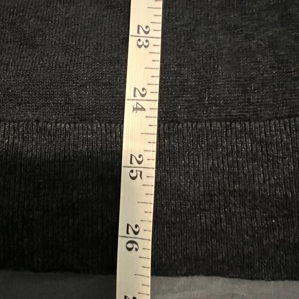 Banana Republic Cardigan - Picture 6 of 6